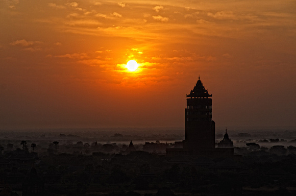 Old Bagan - from the balloon, shooting into the sun with a little under exposure made for some great shots